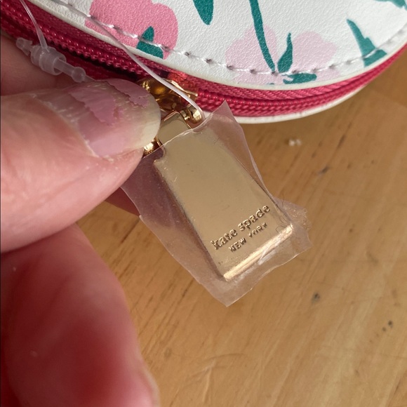 kate spade Pink Floral Zip Pencil Pouch NWT However it only comes eraser - Picture 4 of 9